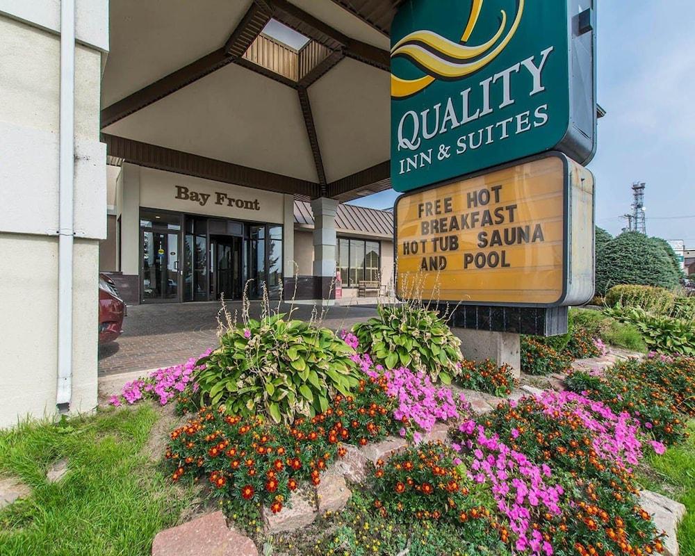 Quality Inn & Suites Bay Front Sault Ste. Marie Dış mekan fotoğraf