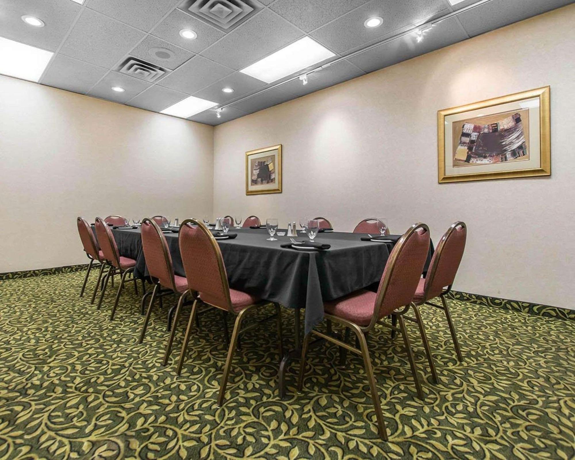 Quality Inn & Suites Bay Front Sault Ste. Marie Dış mekan fotoğraf