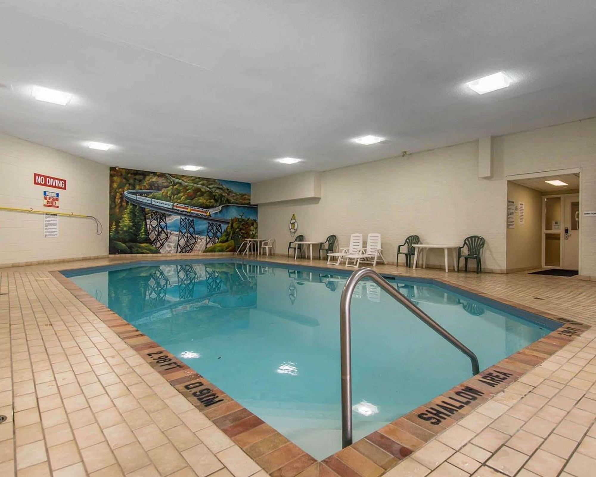Quality Inn & Suites Bay Front Sault Ste. Marie Dış mekan fotoğraf