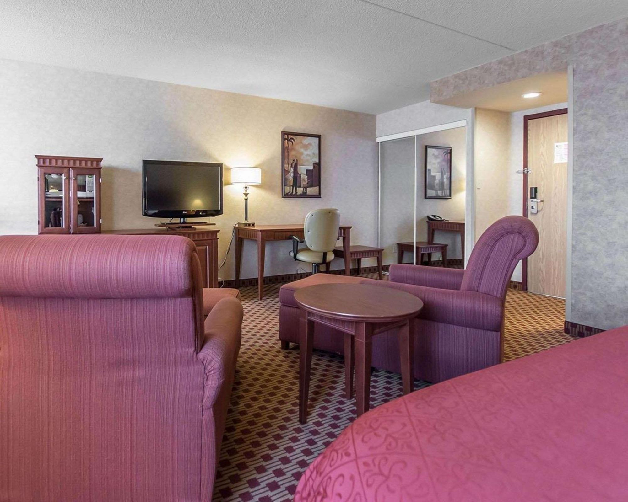 Quality Inn & Suites Bay Front Sault Ste. Marie Dış mekan fotoğraf