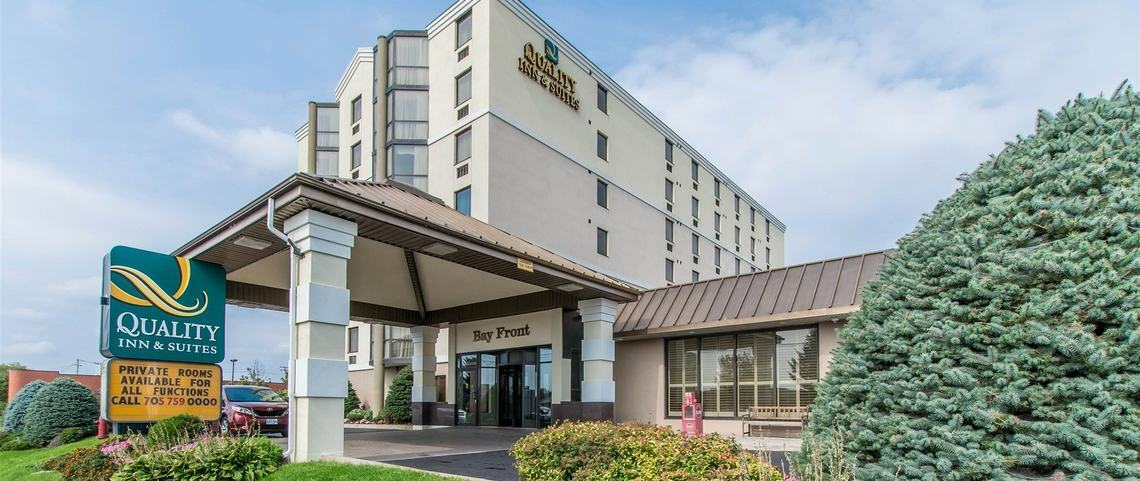 Quality Inn & Suites Bay Front Sault Ste. Marie Dış mekan fotoğraf